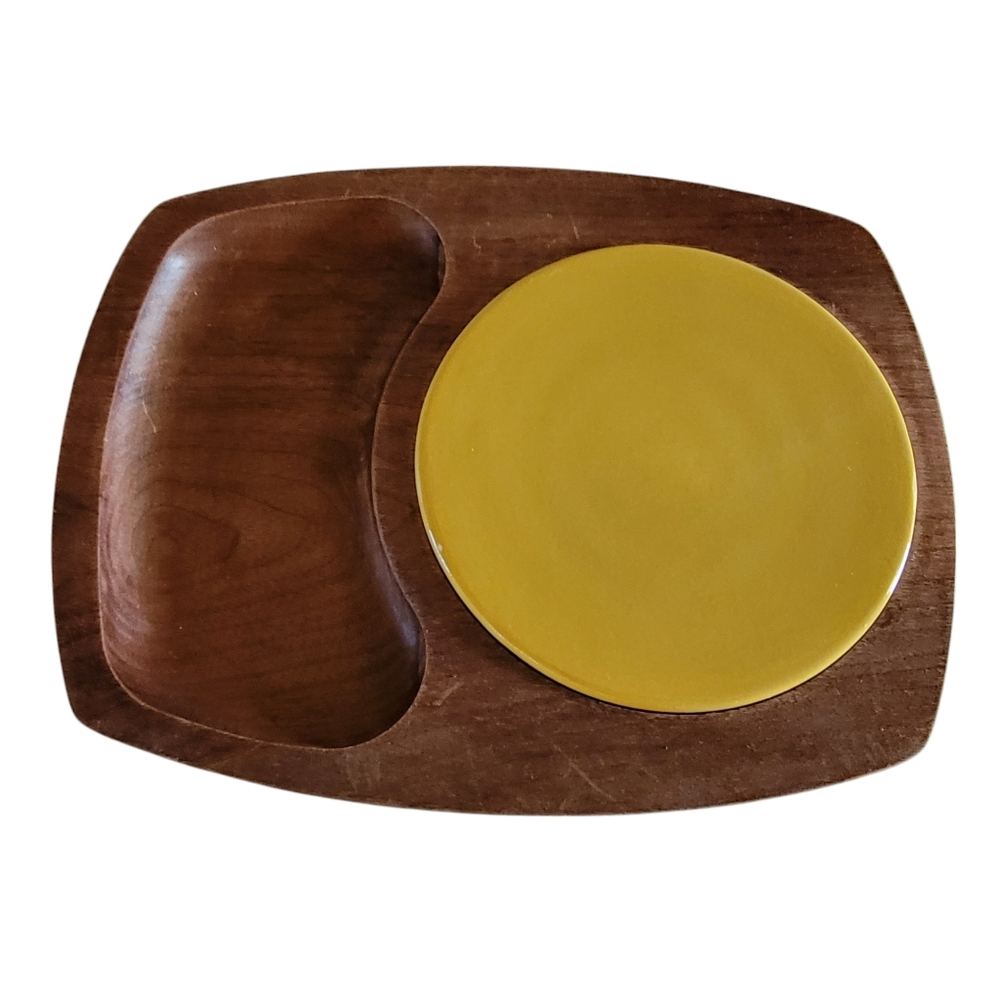 Vintage Gladmark Walnut and Yellow‎ Tile Cheese Board
